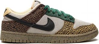 Nike Mens Dunk Low Sneakers In Safari Golden Moss