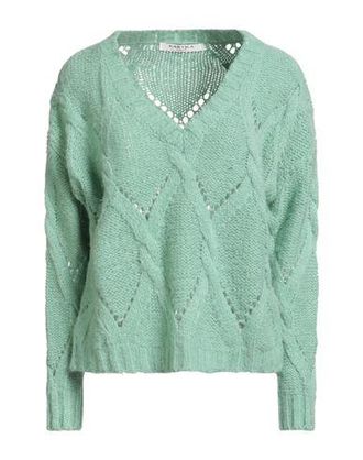 Kartika KNIT