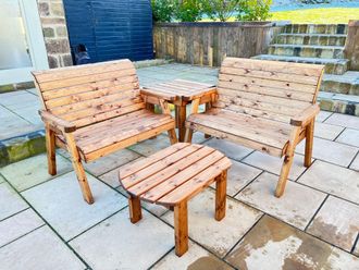 Charles Taylor Trading Four Seater Burghley Corner Set in Brown