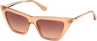 Guess Cat-eye Zonnebril - Dames - Zonnebrillen - Oranje - 53 MM - Accessoires