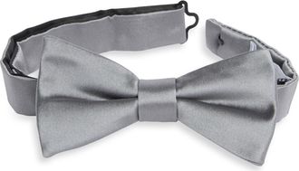 Nordstrom Rack Satin Solid Bow Tie in Charcoal at Nordstrom Rack