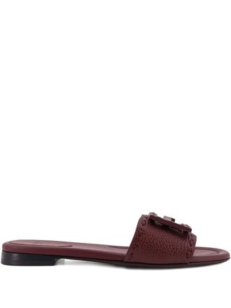 Fendi embossed logo strap sandals - Marrone