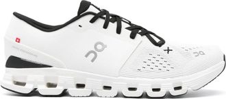 On Running Beim Ausf&uuml;hren von Cloud X 4