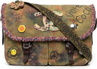 Chanel 2015 Graffiti On The Pavement messenger bag - unisex - Canvas - One Size - Green