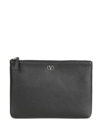 Valentino Garavani logo leather clutch bag - men - Grained Calf Leather - One Size - Black
