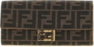 Fendi Continental Baguette Wallet On Chain