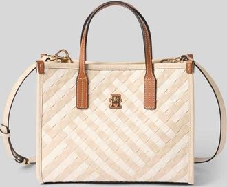 Tommy Hilfiger Henkeltasche mit Weboptik in Ecru, Gr&ouml;&szlig;e 1