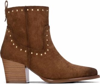 Xti Womens Suede Italian Western Ankle Booties In Camel