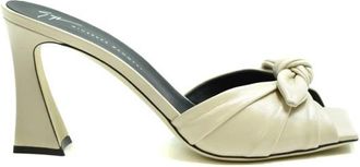 Giuseppe Zanotti Elegante High Heels voor Vrouwen - Dames - Muiltjes - Beige - 40 EU - Leer - Schoenen