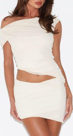 Tiger Mist Cobi Shimmer One-Shoulder Crop Top in White at Nordstrom, Size X-Large