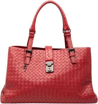 Bottega Veneta Pre-owned Handbags, female, Red, Size: ONE SIZE Pre-owned The Medium Roma