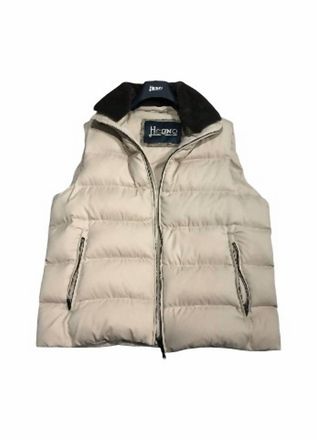 Herno Mens Sleeveless Puffer Jacket In Tan