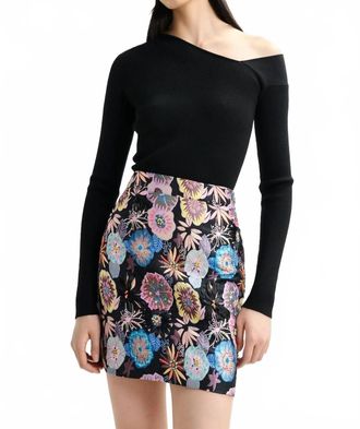 Essentiel Iorgeous Mini Skirt In Black