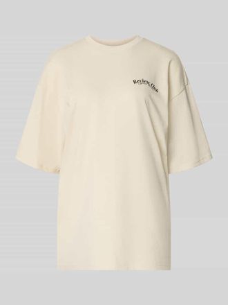 Review Oversized T-Shirt mit Statement-Print in Sand, Gr&ouml;&szlig;e XS
