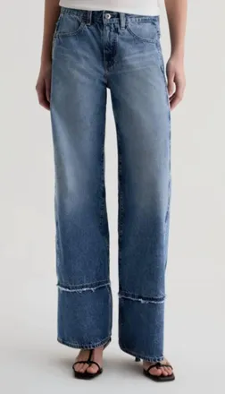 AG - Adriano Goldschmied Adria Low Rise Paneled Fit Jeans In Socialite