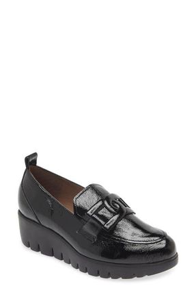Wonders Lug Platform Wedge Loafer in Textured Black Patent at Nordstrom, Size 5.5-6Us
