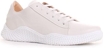 Mezlan Mens Scallop Sole Sneaker In White