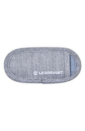 LE CREUSET Handle Holder in Charbon at Nordstrom