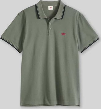 Levi's Regular Fit Poloshirt mit Logo-Stitching in Oliv, Gr&ouml;&szlig;e XXL
