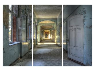 Schubiger M&ouml;bel Digitaldruck auf Acrylglas Lost Place Flur 1