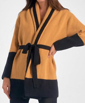 Elan Belted Color Block Cardigan In Curry/black