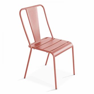 Oviala Silla de metal arcilla
