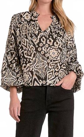 Elan Bubble Sleeve Blouse In Black Acorn