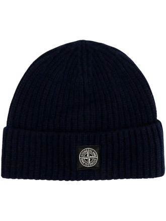 Stone Island Circular Logo Folded Cuff Ribbed Beanie