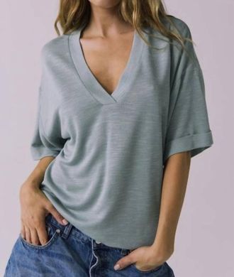 Chaser Viola Tee In Green
