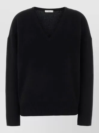 Co cashmere sweater v neckline long sleeves