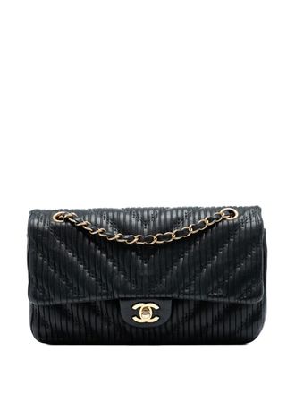 Chanel 2018 Medium Classic Chevron Calfskin Pleated Double Flap shoulder bag - Black