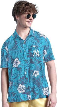 Margaritaville Mens Margaritaville Navy New York Yankees Palm Shade Party Button-Up Shirt at Nordstrom, Size Large