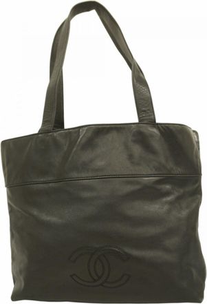 Chanel Black Leather Tote Bag (Pre-Owned)