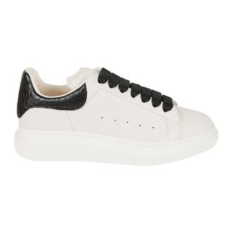 Alexander McQueen Oversized Sneaker - male - Alexander McQueen - Sneakers - White - 6 UK - Shoes