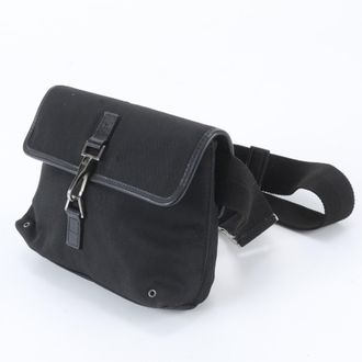 Gucci Black Leather Nylon Pouch Shoulder Bag Sling Bag (Pre-Owned)