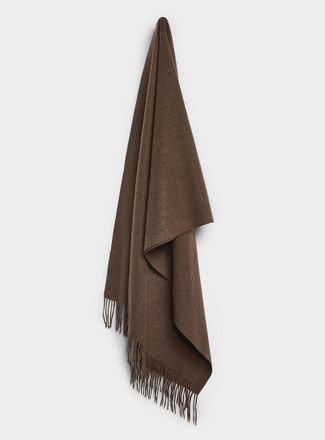 Simons Womens Ultra-soft solid fringed scarf