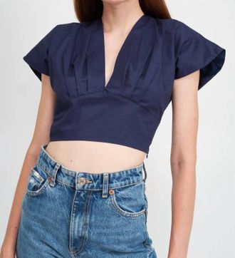 En Saison Avery Poplin Top In Navy