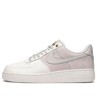 Nike Air Force 1 07 LV8 Sail Light Bone 823511-100