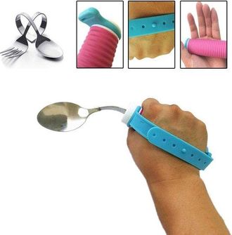 OEM Cuchara Adaptada Para El Temblor De Manos: Cuchara Curva Giratoria De 360&deg; Con Mango Antideslizante Y Correa De Mano Para Personas Mayores Y Paci