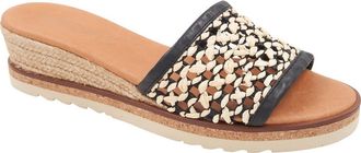 Andr&eacute; Assous Nessie Wedge Sandal in Natural/Black at Nordstrom, Size 5