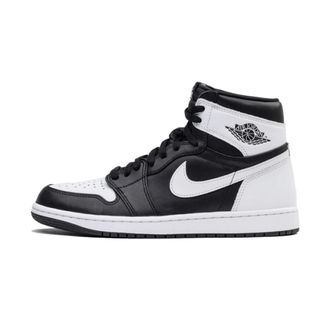 Nike Jordan 1 Retro High OG - unisex - Sport - Zwart - Maat: 40 1/2 EU Leer