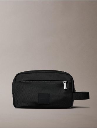 Calvin Klein Mens Utility Dopp Kit - Black
