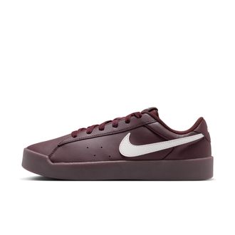Nike Womens Court Heritage SL Shoes in Purple | IQ9696-600