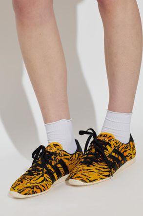 adidas JAPAN Sports Shoes, Womens, Orange