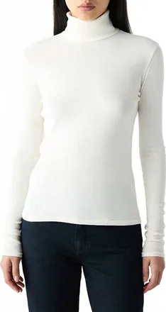 Amo Reese Long Sleeve Tee In Eggshell