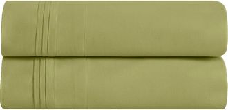 Superior Solid 600 Thread Count Egyptian Cotton Sateen Set of 2 Pillowcases in Olive Green at Nordstrom Rack, Size King