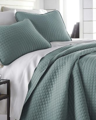 Southshore Fine Linens Oversized Geometric Easy Care Quilt Set