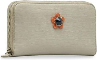 Fendi Pre-owned Wallets, female, Beige, Size: ONE SIZE Pre-owned Leather Wallet