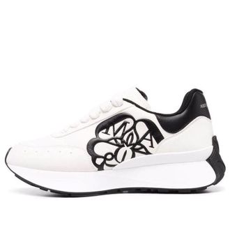 Alexander McQueen (WMNS) Alexander McQueen Sprint Runner Lace-Up Sneakers White Black 691039WIC959061