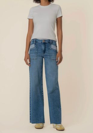 Kut from the Kloth Maya Porkchop Front Pocket Jean In Success Wash